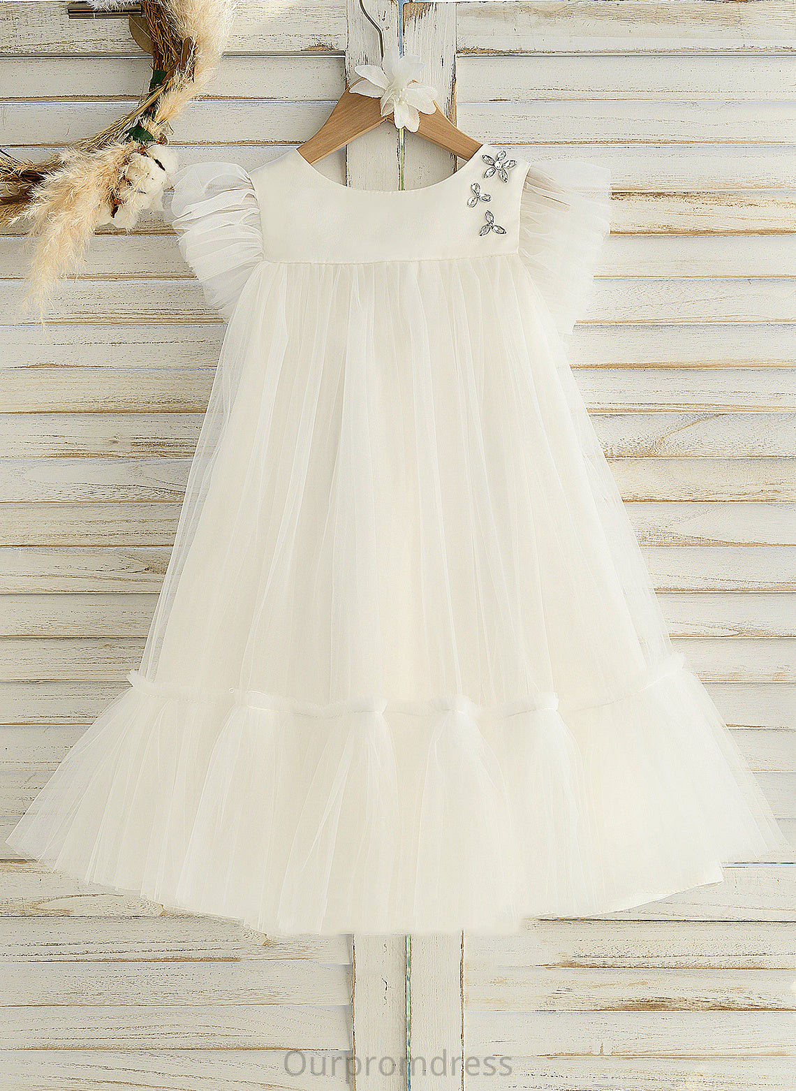 Satin/Tulle Flower Girl Dresses Sleeveless Flower Girl Neck Dress Martina Scoop With Ruffles - Knee-length A-Line