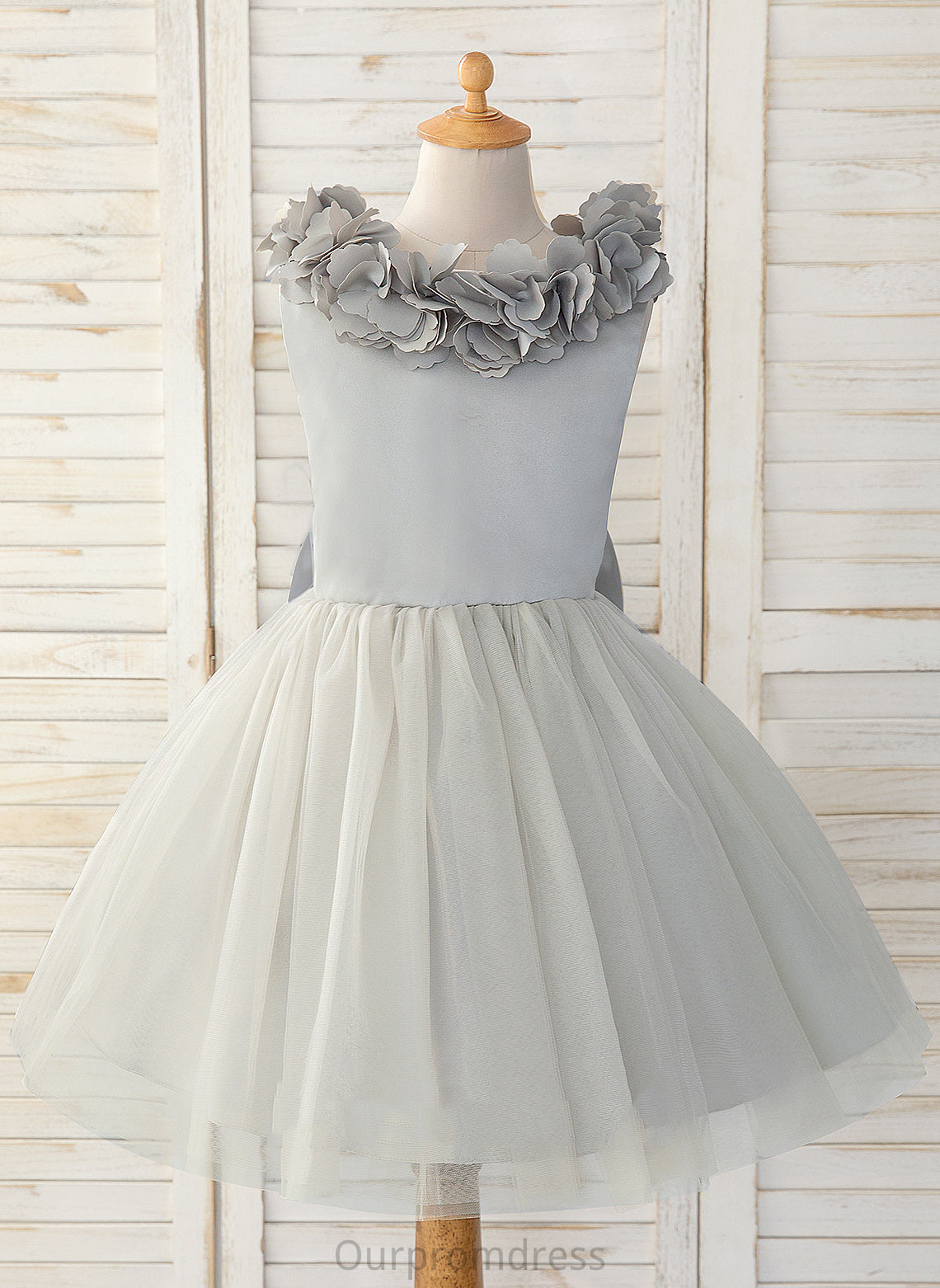 Bow(s) A-Line Girl Dress Scoop Sleeveless Flower Satin/Tulle Kayden Knee-length - With Flower Girl Dresses Neck