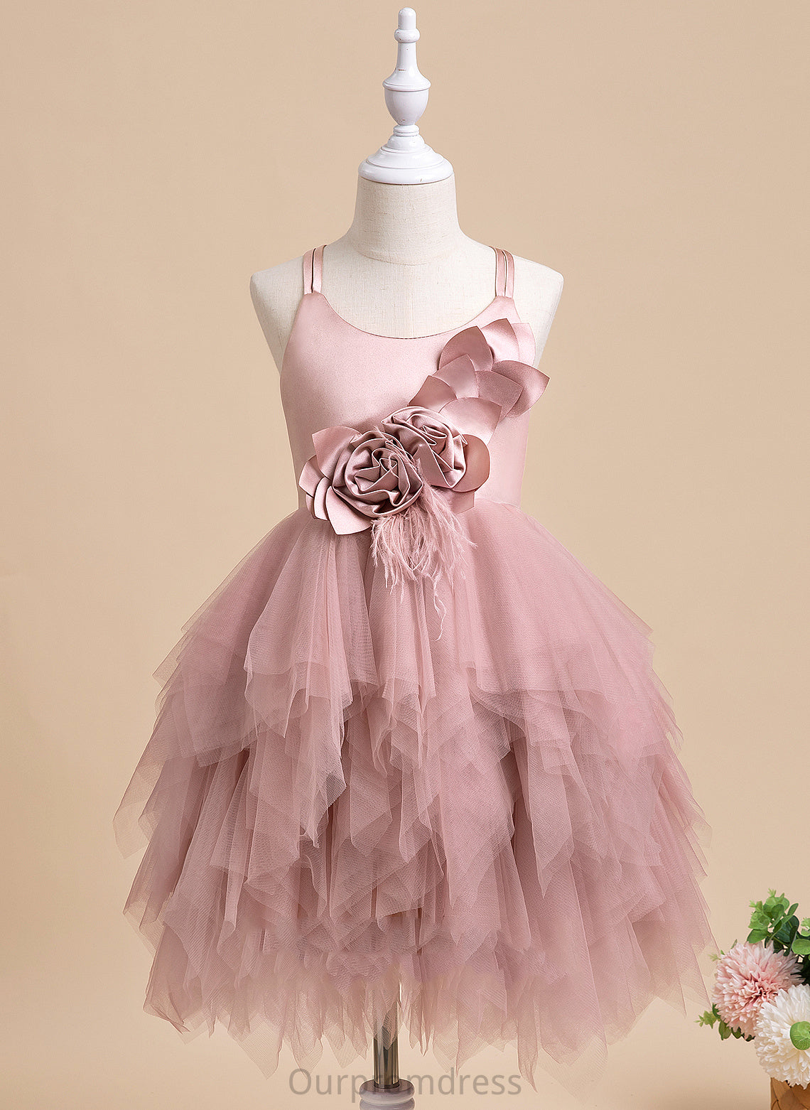 Flower Girl Dresses Scalloped Neck Ball-Gown/Princess - Girl Dress With Clara Tulle Knee-length Feather/Flower(s) Sleeveless Flower