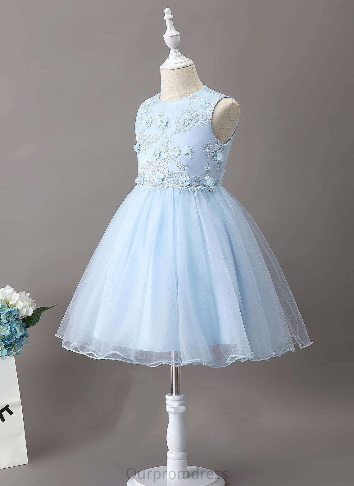 Flower(s) Girl Flower Flower Girl Dresses Neck Knee-length A-Line With Paola Dress Scoop Sleeveless Tulle/Lace -