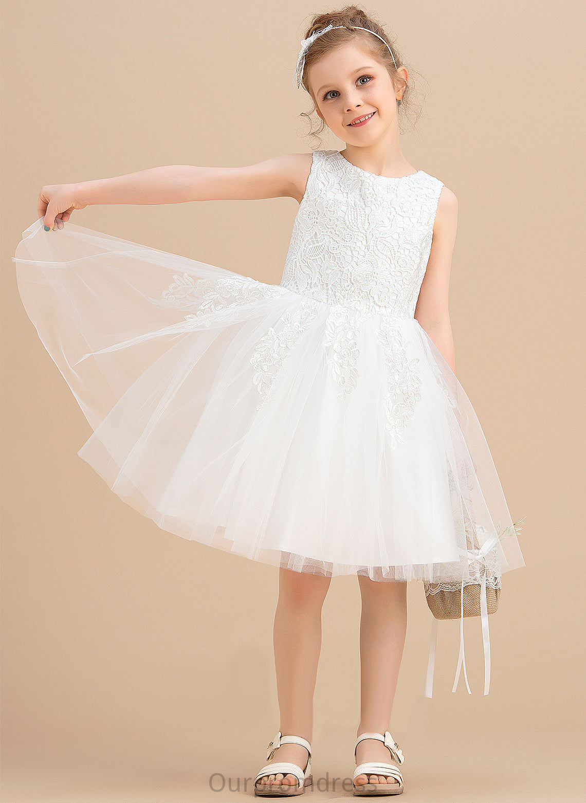 Sleeveless Neck Flower Girl Dresses Knee-length Dress Tulle/Lace A-Line With Girl Daniela - Lace/Bow(s) Flower Scoop