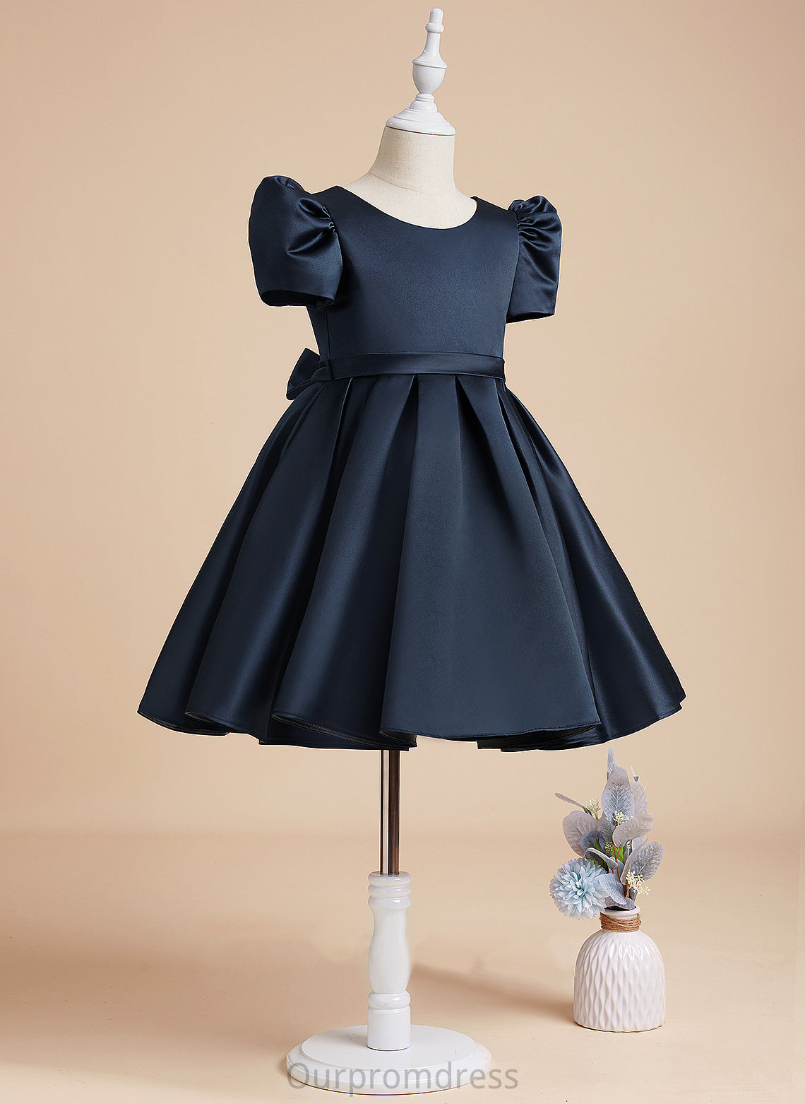 Sleeves - A-Line Satin Short Girl Neck Flower Dress Knee-length Scoop Tamara Flower Girl Dresses