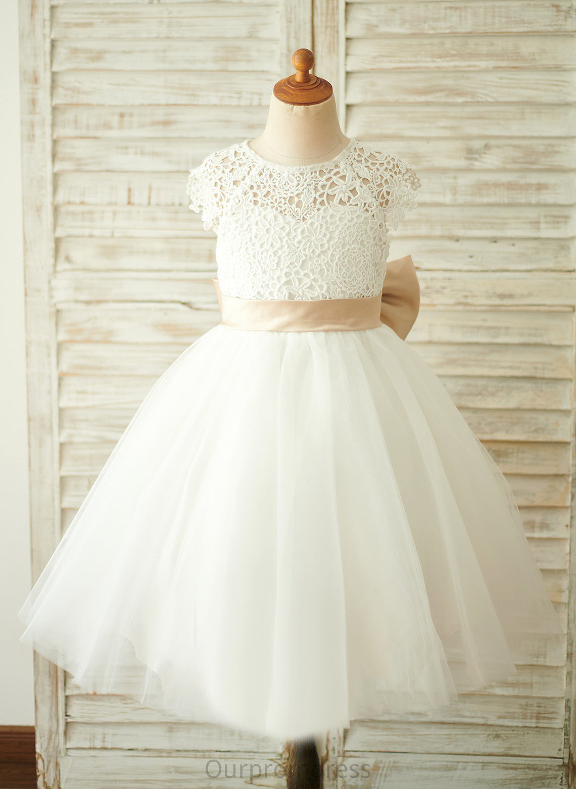 With Flower Girl Dresses Neck Sleeves Silvia Dress - Tulle/Lace Flower Knee-length Short A-Line sash) (Undetachable Scoop Sash/Bow(s) Girl