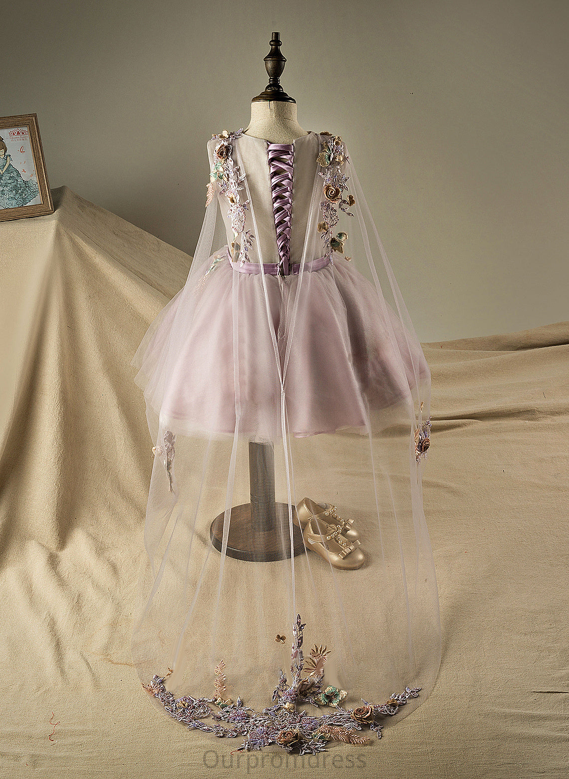 With A-Line Knee-length - Dress Sleeveless Organza/Tulle Flower Girl V-neck Kiana Beading/Flower(s)/Sequins Flower Girl Dresses