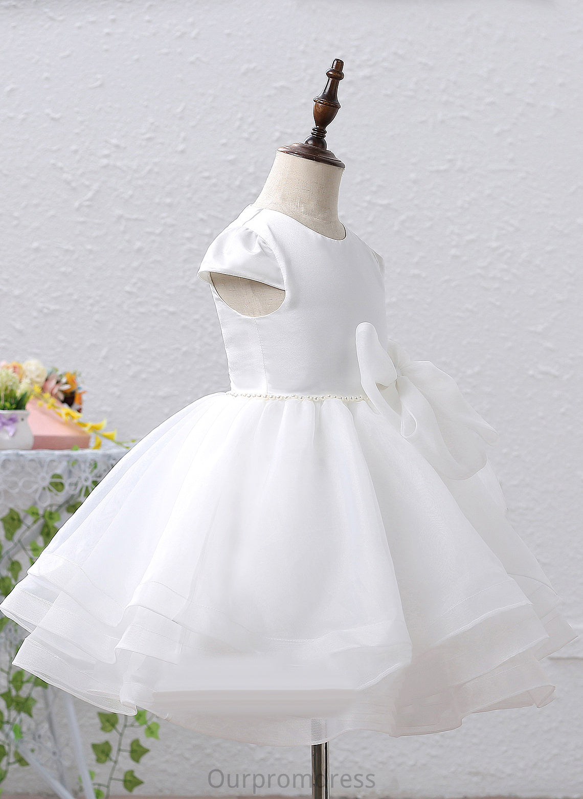 Knee-length Dress Organza/Satin Flower Neck A-Line/Princess Flower Girl Dresses - Beading/Bow(s) Scoop With Girl Kendra Sleeveless