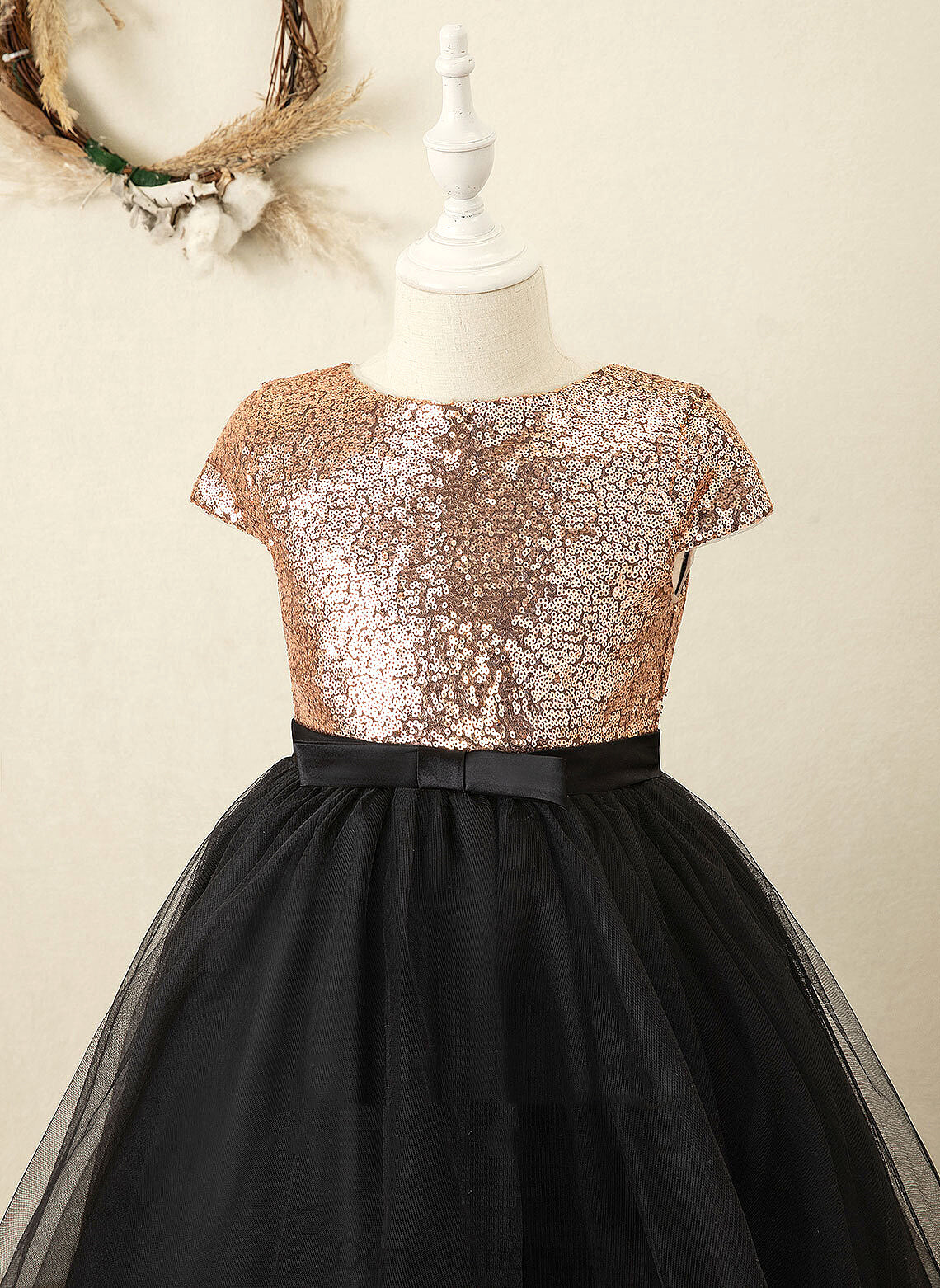 Tulle/Sequined Girl Neck Flower Flower Girl Dresses Dress Sleeveless With Scoop Bow(s) Paisley Asymmetrical - A-Line