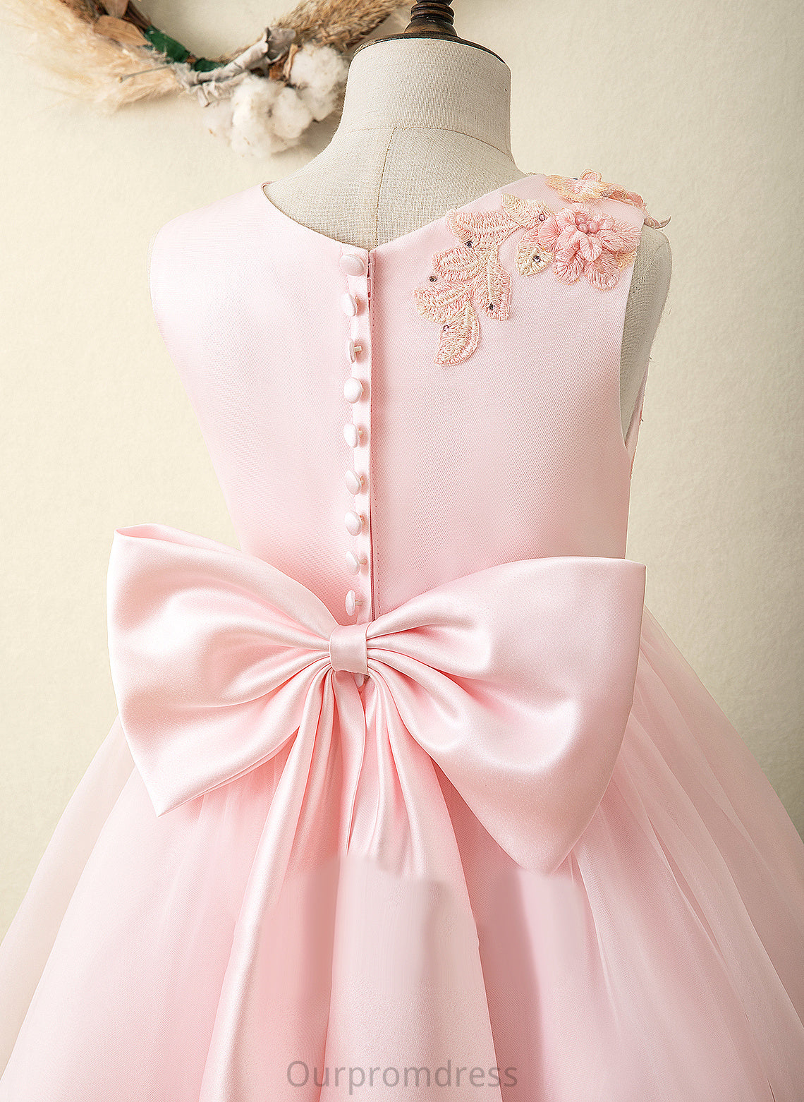 A-Line Scoop Sleeveless (Undetachable Kaiya Knee-length Flower Girl Dresses Neck - With sash) Girl Dress Sash/Flower(s)/Bow(s) Flower Organza/Satin/Lace