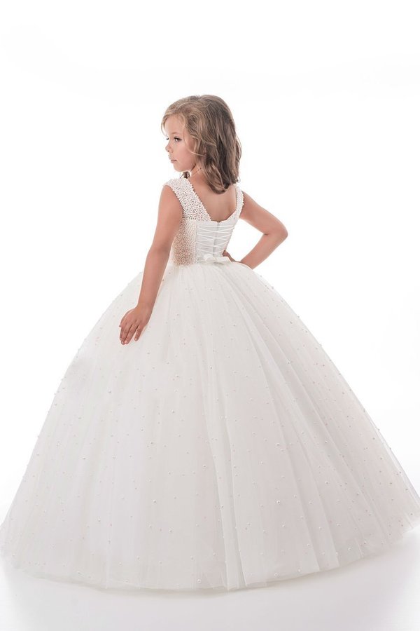 2024 New Arrival Flower Girl Dresses Ball Gown Scoop Tulle With Beads P6S4AH3S