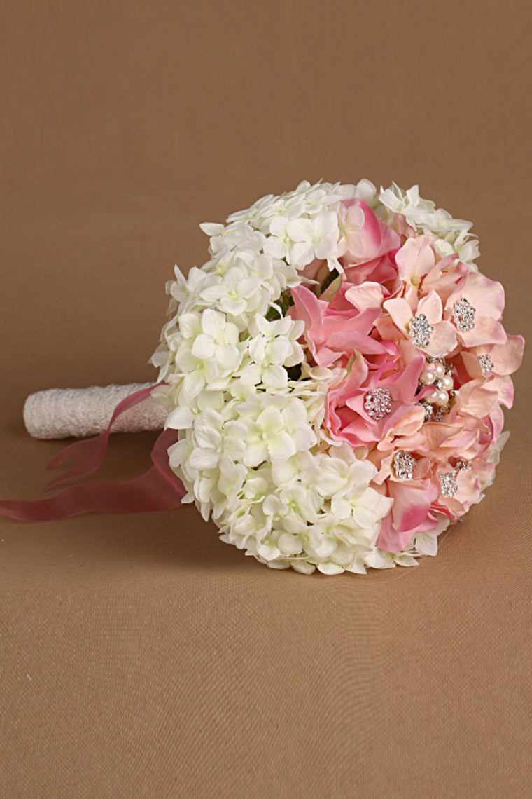 Wedding Bride Holding Flower Fabric Flower Bouquet (25*19cm)