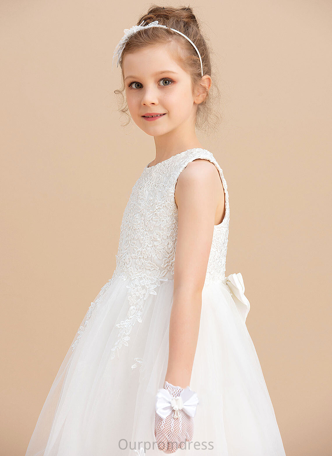 Flower Girl Dresses - Sleeveless Bow(s) Dress Satin/Tulle Flower Girl Scoop A-Line With Neck Maleah Tea-length