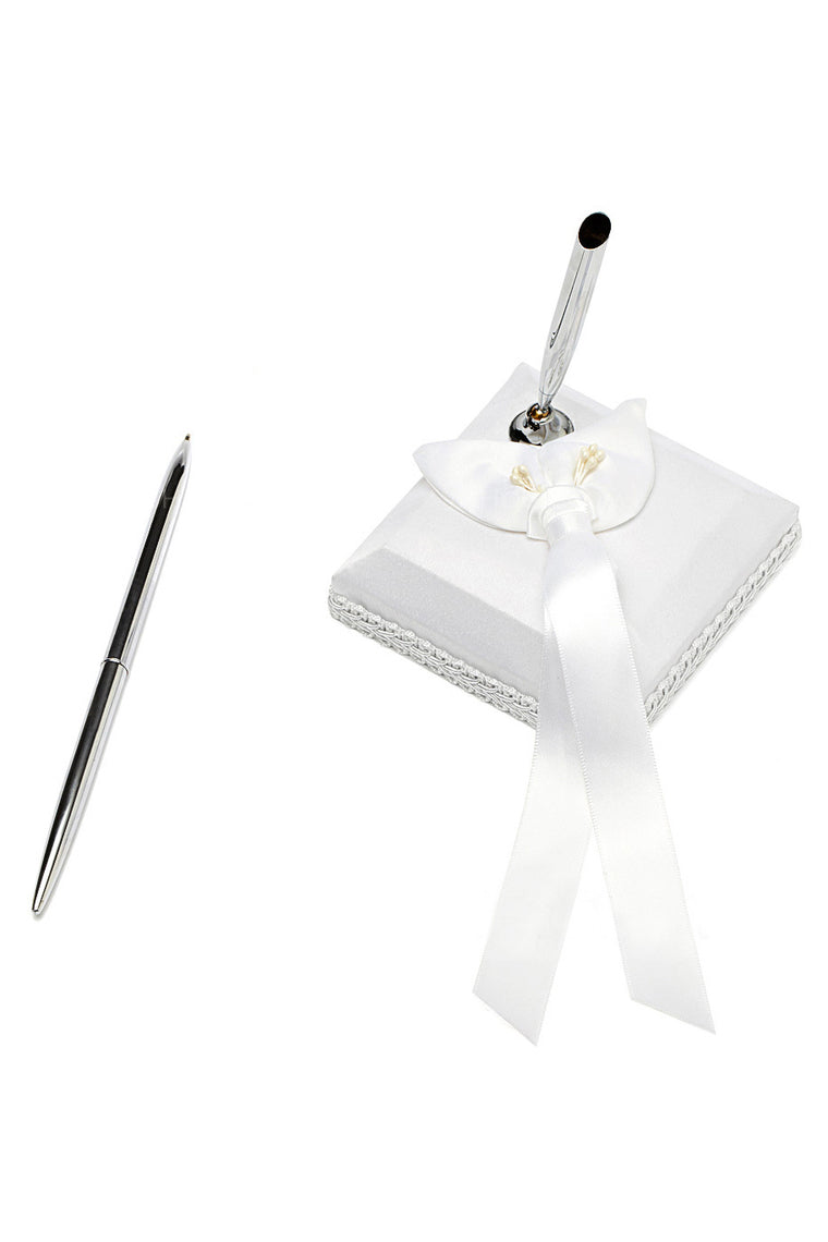 Calla Lily Petals Guestbook & Pen Set