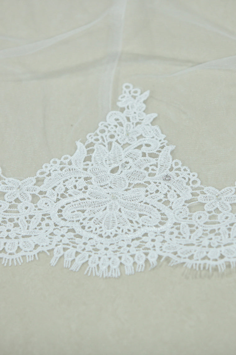 2024 Pretty One-Tier Wedding Veils With Applique&Beads (4 Meters)