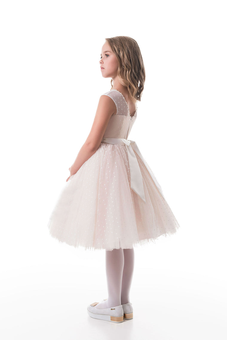 2024 New Arrival Scoop Flower Girl Dresses A Line Tulle With Sash