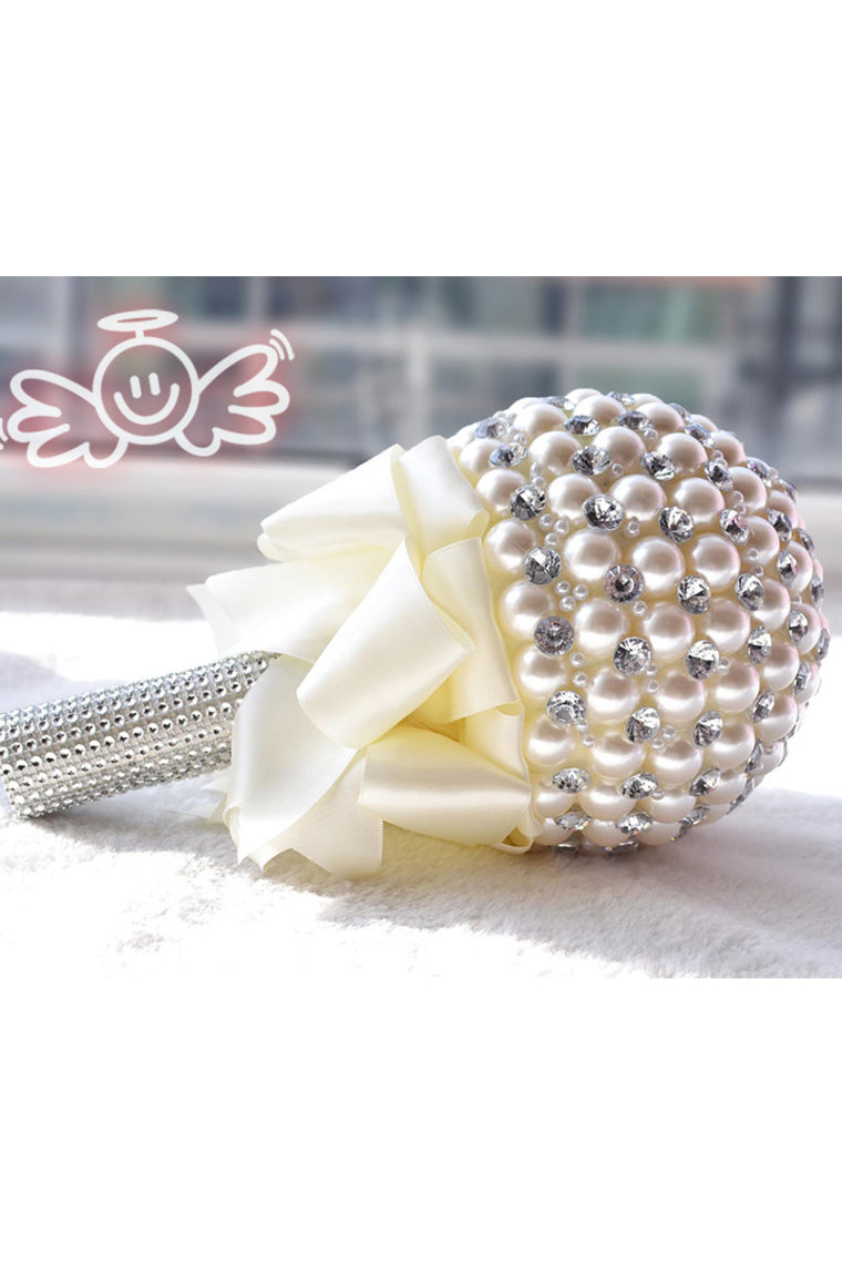 Round Ribbon/Pearl Bridal Bouquets