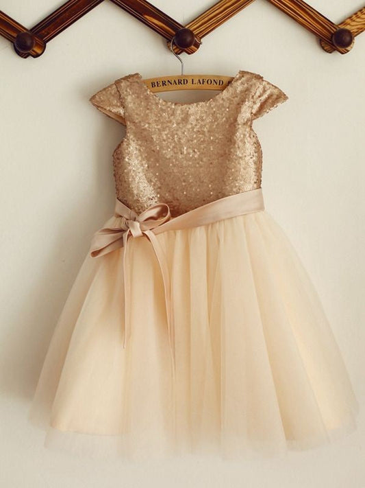 A-Line/Princess Sequin Tulle Scoop Sleeveless Knee-Length Flower Girl Dresses TPP0007907