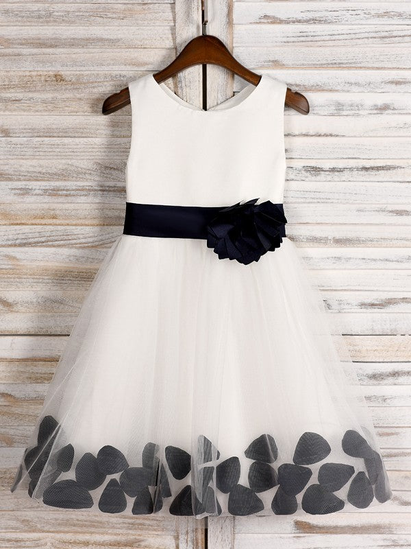 A-Line/Princess Tulle Hand-Made Flower Scoop Sleeveless Tea-Length Flower Girl Dresses TPP0007528