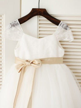 Ball Gown Scoop Sleeveless Sash/Ribbon/Belt Long Tulle Dresses TPP0007674