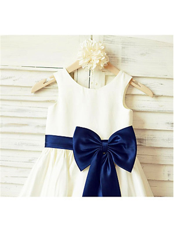 A-line/Princess Scoop Sleeveless Bowknot Knee-Length Satin Flower Girl Dresses TPP0007610