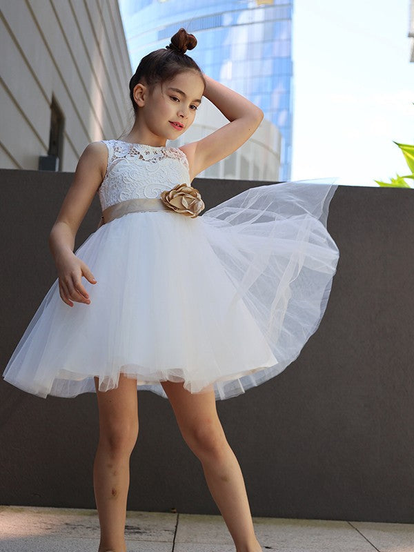 A-Line/Princess Tulle Lace Scoop Sleeveless Knee-Length Flower Girl Dresses TPP0007480